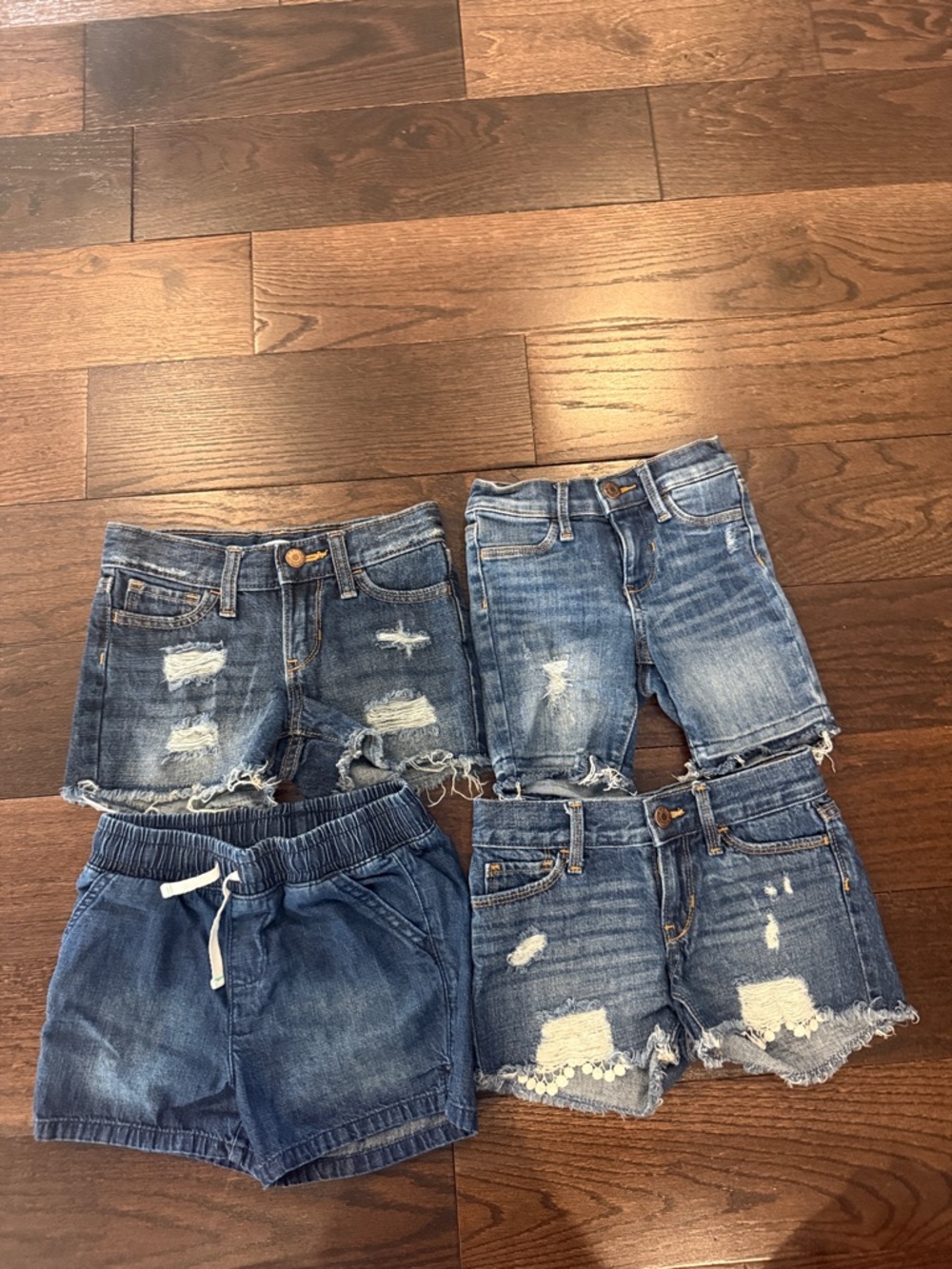Lot of Girls size 6 denim shorts (4 pair)